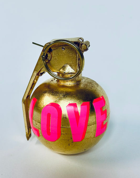 Real Hackney Dave - Love Bomb - Egg grenade